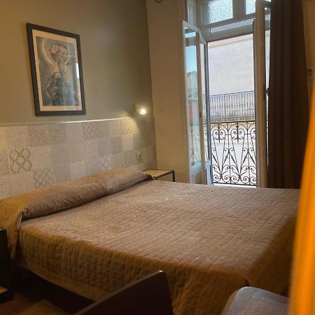 Hotel Mistral Comedie Saint Roch Montpellier Buitenkant foto